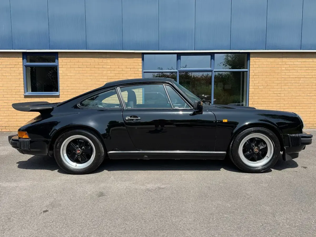 Used Porsche 911 Carrera 1987 Black Coupe