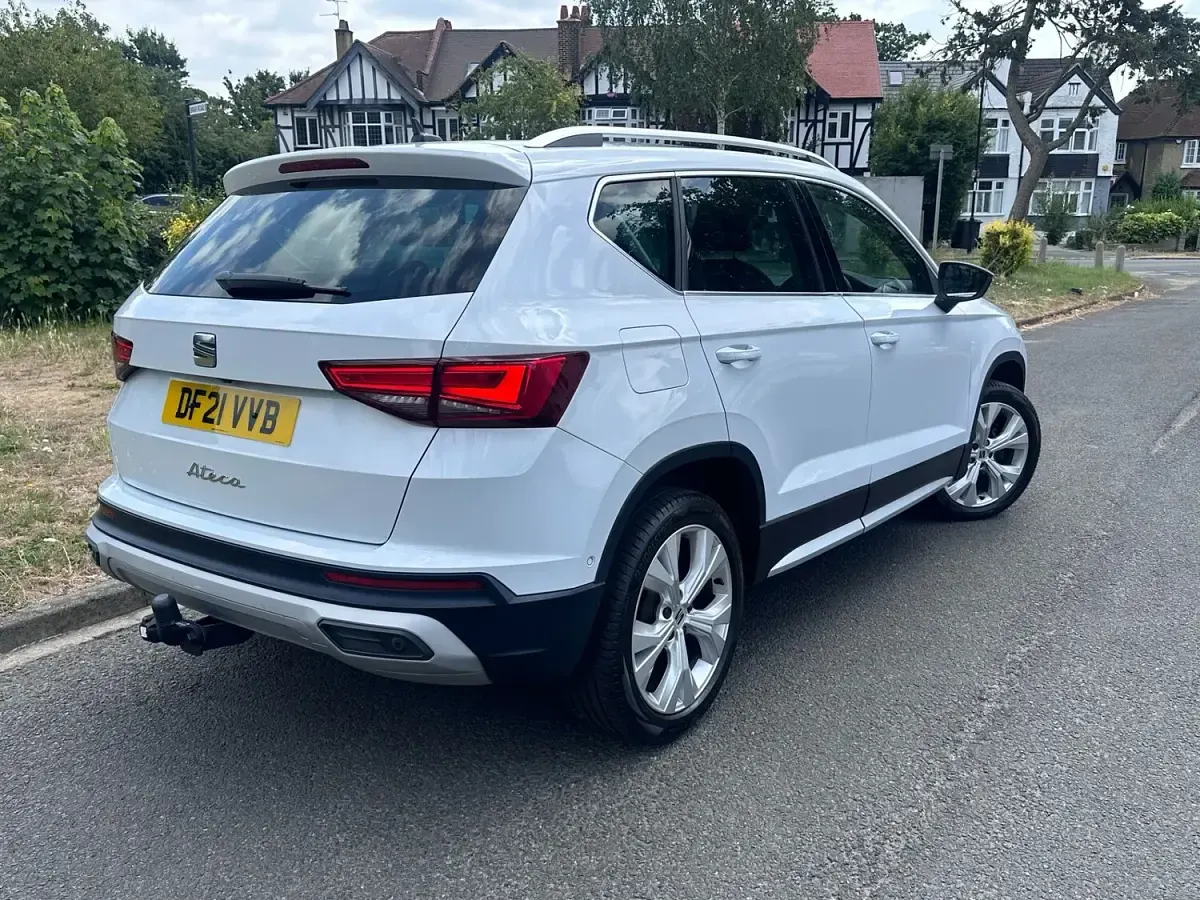 Used Seat Ateca Xperience 2021 White SUV