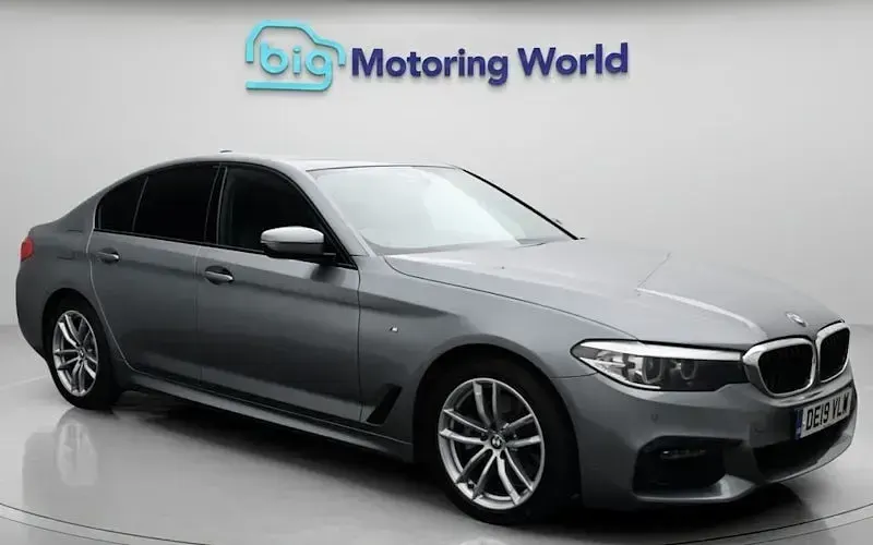 Gebraucht BMW 520 M Sport 190 PS (139 kW) 2019 Limousine