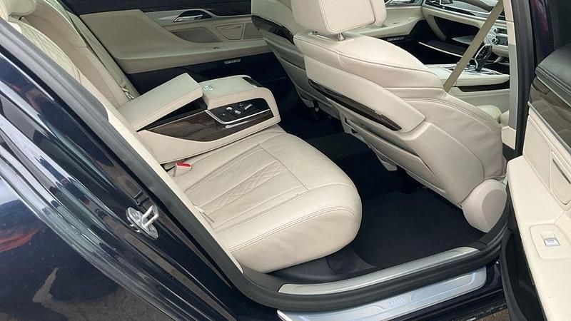 Used BMW 740L Exclusive 2017 Blue Sedan