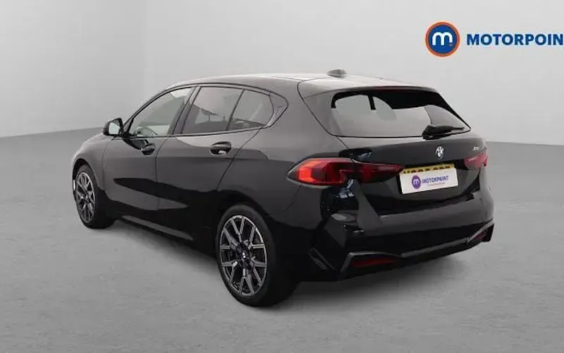 Used BMW 120 Sport Line 156 HP (114 kW) 2025 Black Hatchback