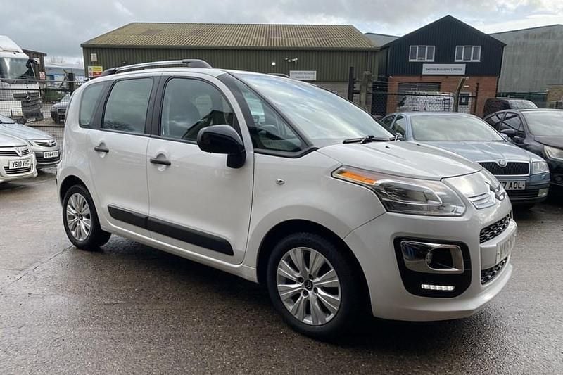 Used Citroën C3 Picasso PureTech 2016 White MPV