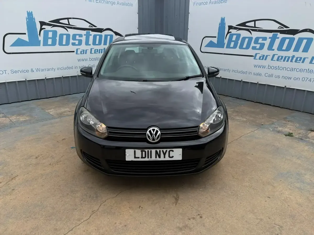 Used VW Golf VI Match 105 HP (77 kW) 2011 Black Hatchback