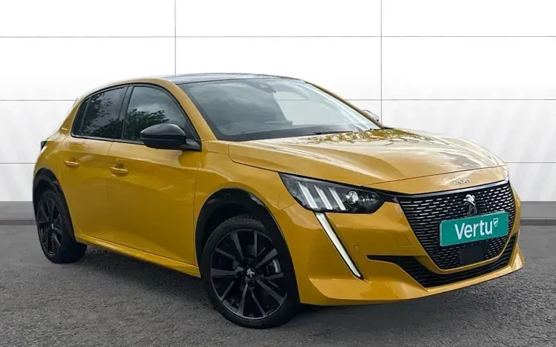 Używany Peugeot 208 GTi 102 KM (75 kW) 2023 Hatchback