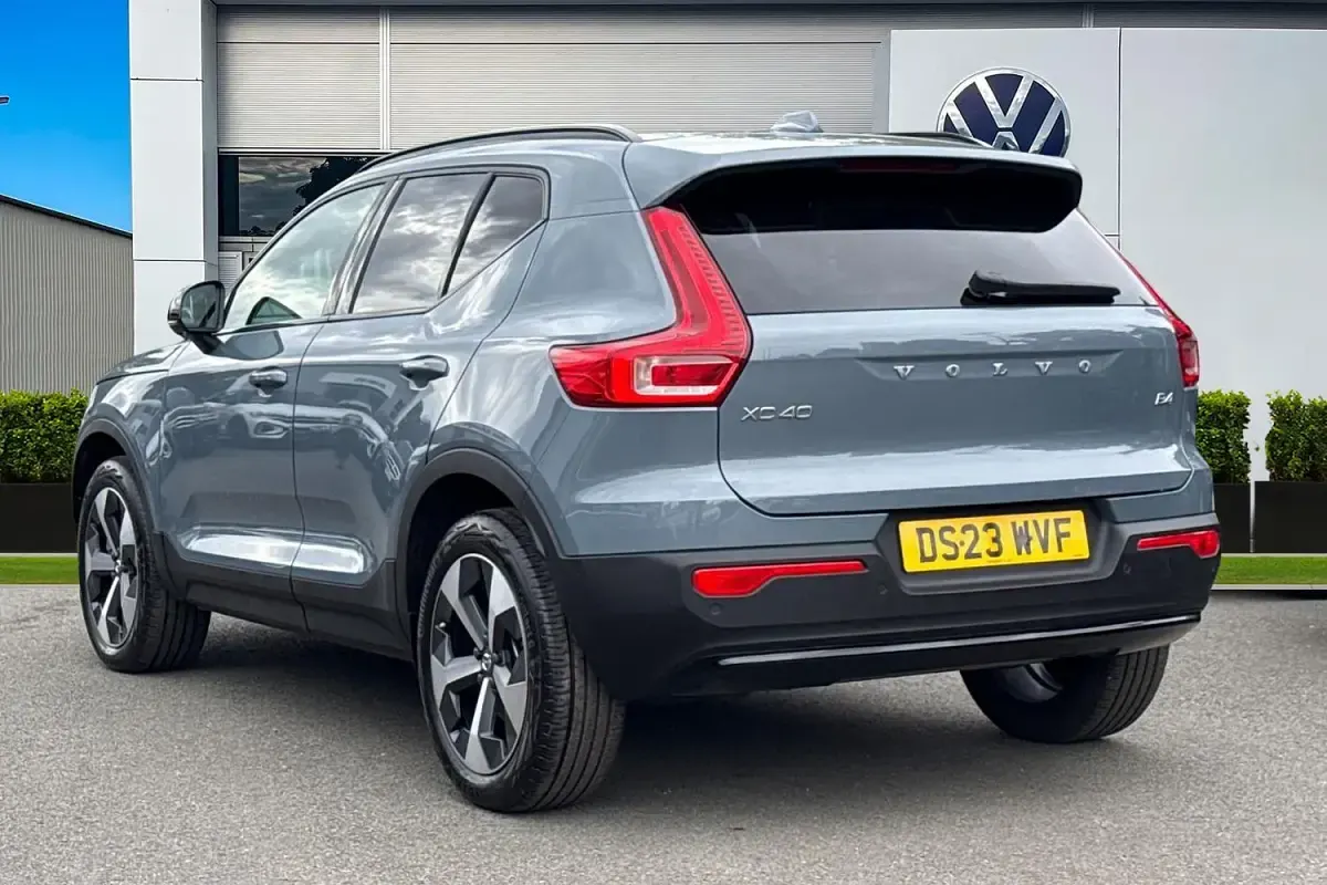 Used Volvo XC40 Ultimate 2023 Grey SUV