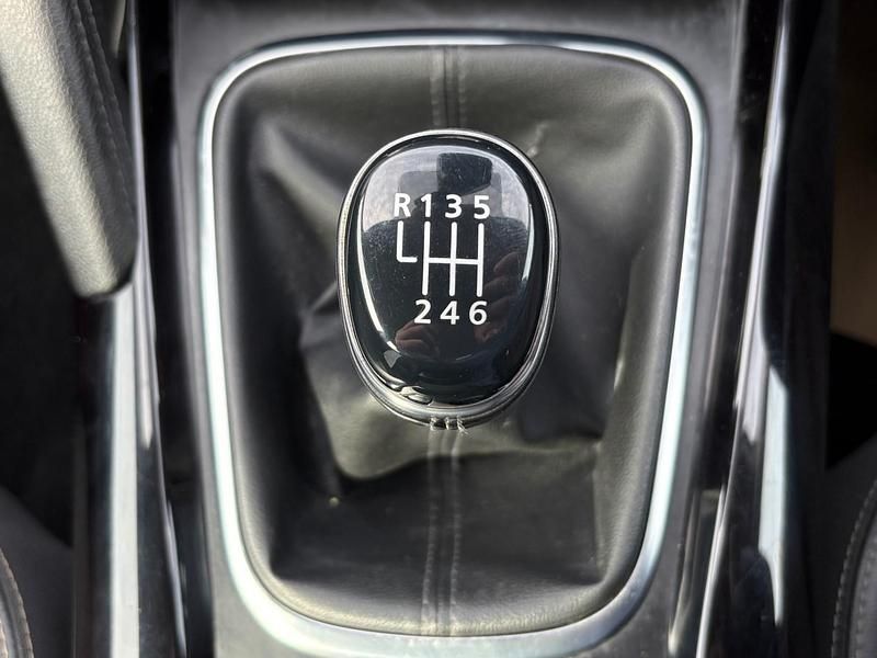 Used Renault Kadjar Dynamique 2018 Mercury grey SUV