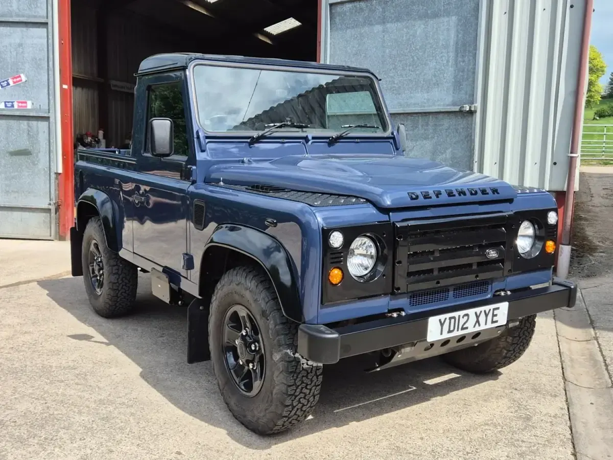 Usado Land Rover Defender 2012 Azul Pickup