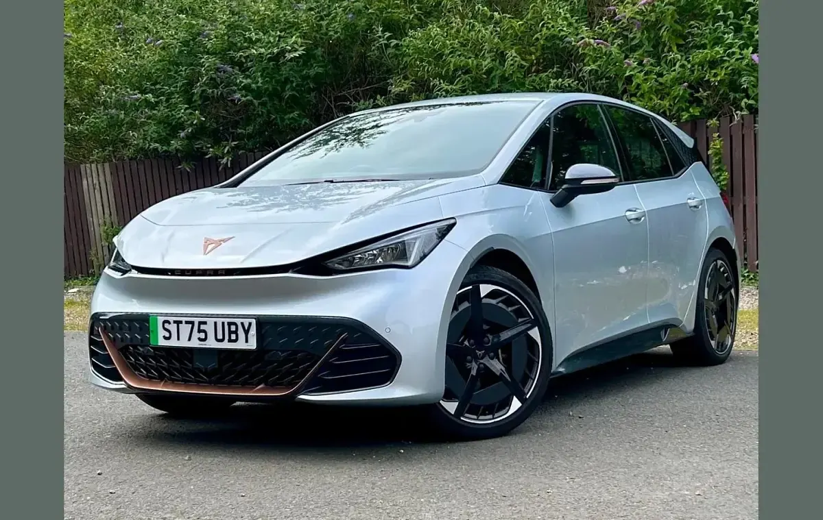 Used Cupra Born e-Boost 169 kW (231 HP) 2025 Silver Hatchback