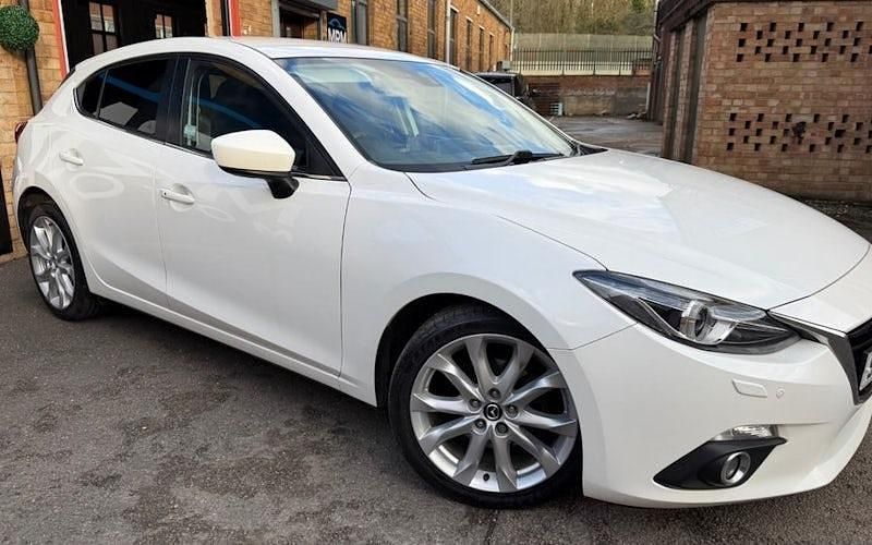 Used Mazda 3 Inclusive 120 HP (88 kW) 2016 Hatchback