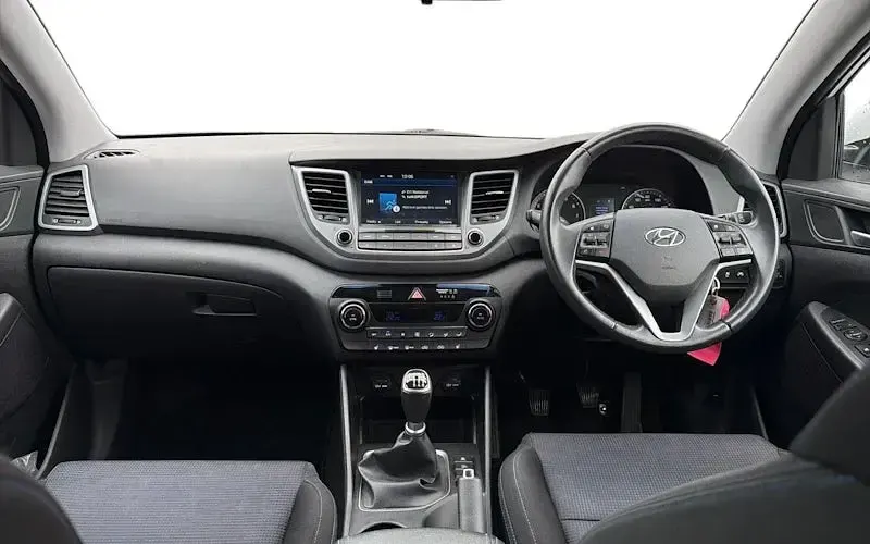 Używany Hyundai Tucson SE 177 KM (130 kW) 2017 Biały SUV