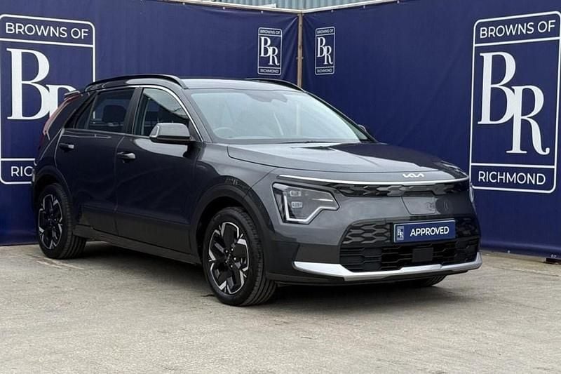 Used Kia e-Niro 150 kW (204 HP) 2023 Grey SUV