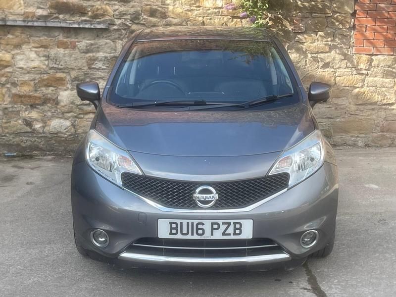 Used Nissan Note Tekna 90 HP (66 kW) 2016 Grey MPV