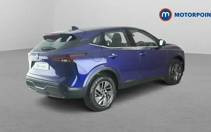 Used Nissan Qashqai Acenta Premium 158 HP (116 kW) 2023 Blue SUV