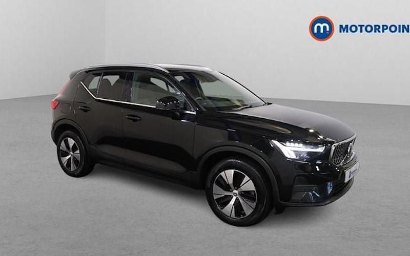 Used Volvo XC40 Core 211 HP (155 kW) 2022 Black SUV