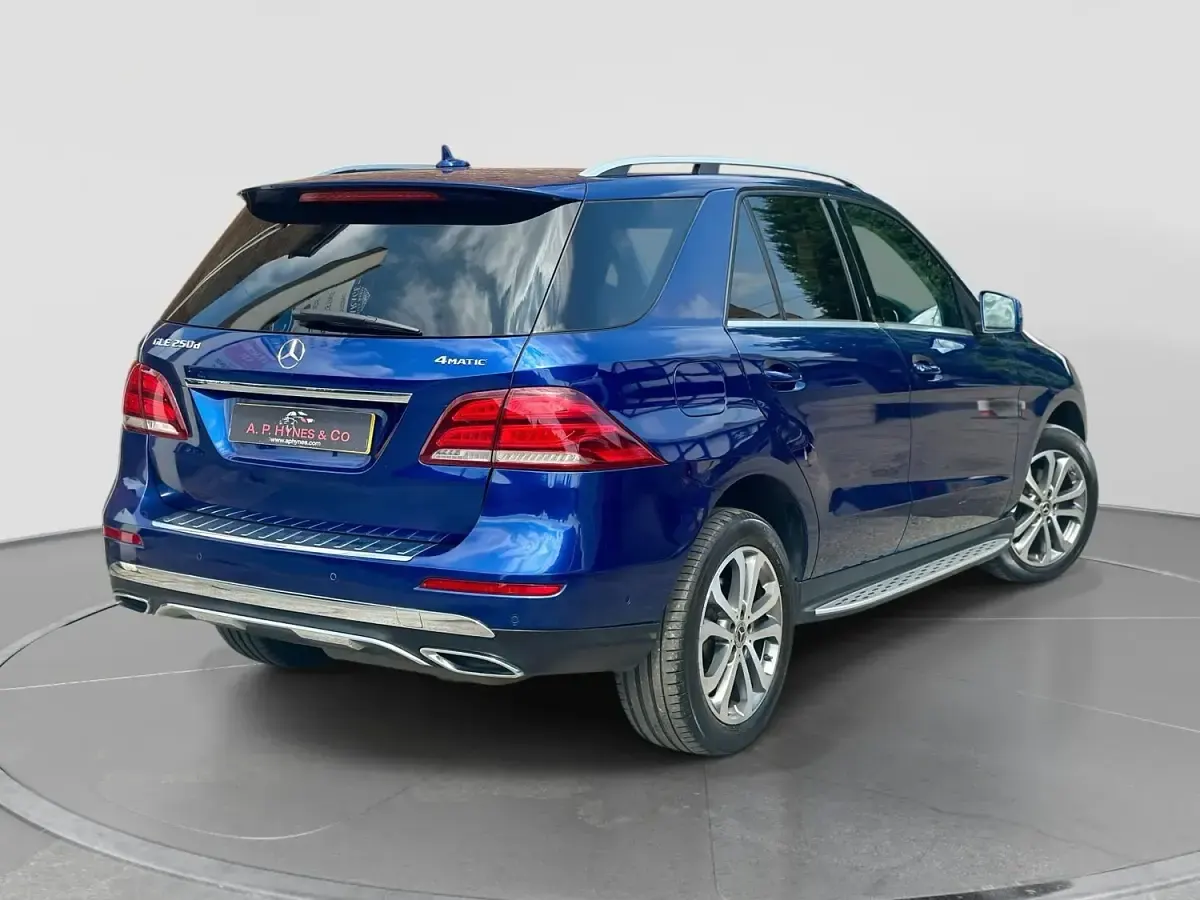 Used Mercedes GLE250 Premium 2018 Blue SUV