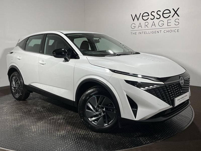 New 2025 Nissan Qashqai Acenta Premium SUV | £25,859 (Super price) - Image 1/1