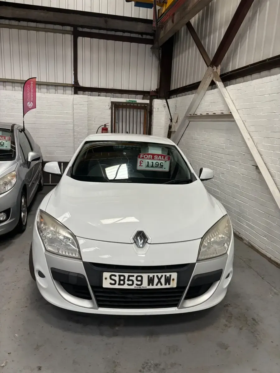 Usado Renault Mégane Coupé Expression 2010 Branco Coupé