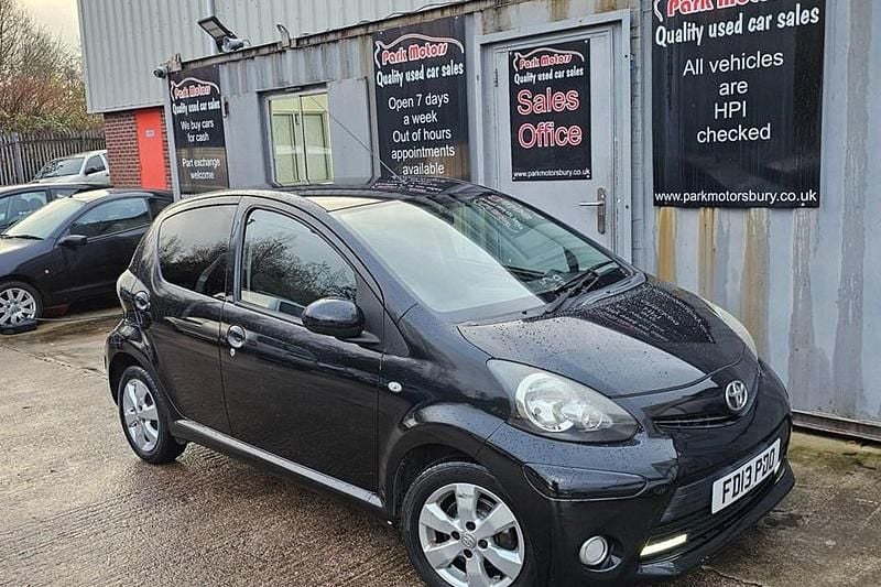 Black Used 2013 Toyota Aygo Hatchback | £2,399 (Good price) - Image 1/1