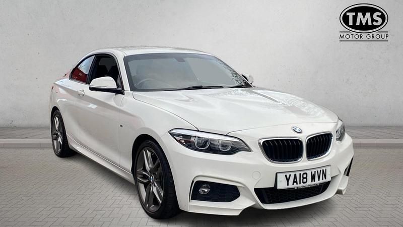 White Used 2018 BMW 220 M Sport Coupe | £14,591 (Fair price) - Image 1/4