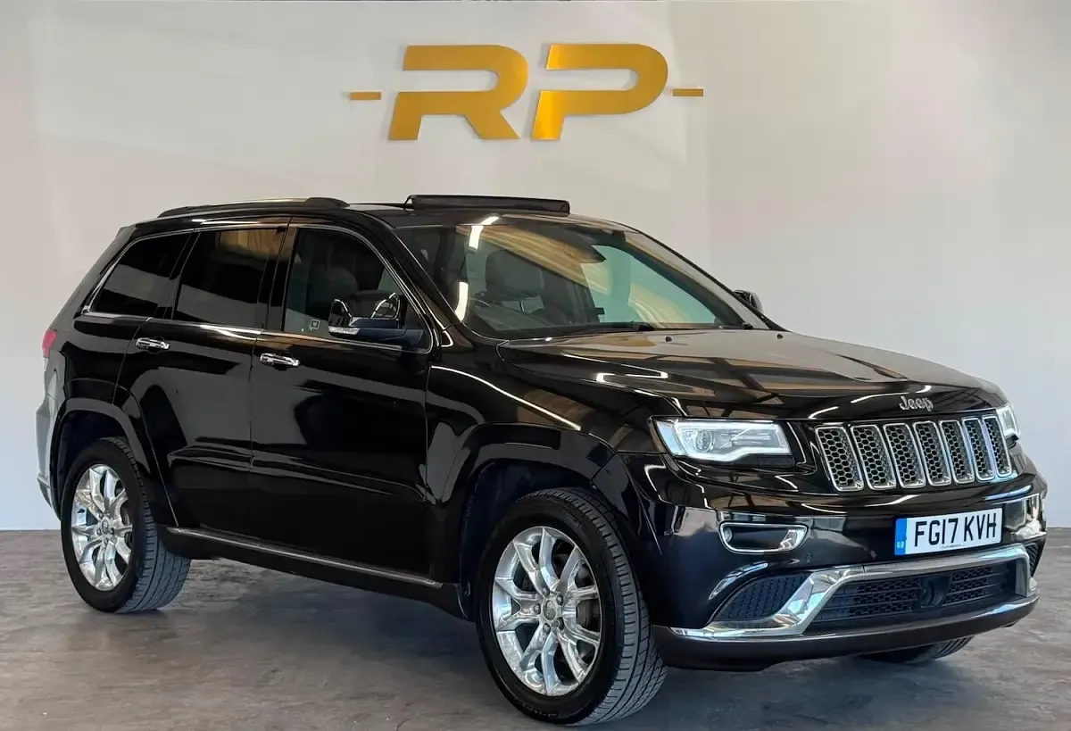 Used Jeep Grand Cherokee Summit 247 HP (181 kW) 2017 Black SUV