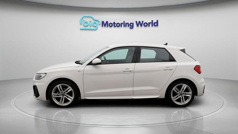 Used Audi A1 Sportback S-Line 95 HP (69 kW) 2021 White Hatchback
