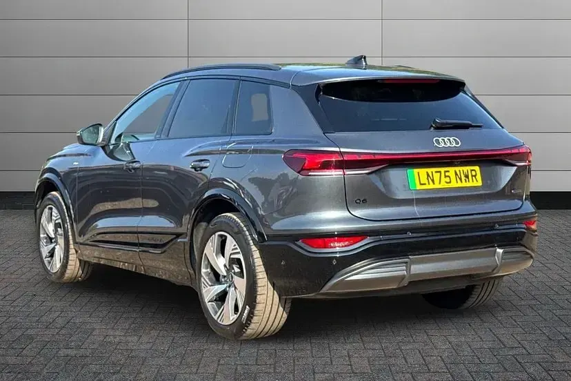 Used Audi Q6 e-tron S-Line 281 kW (383 HP) 2025 Mythos black SUV