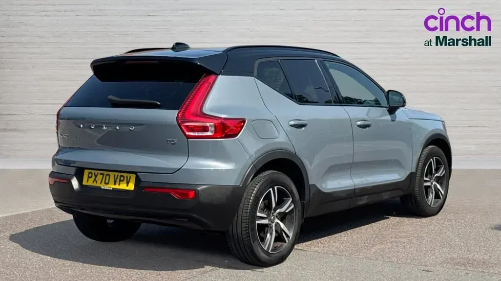 Used Volvo XC40 R-Design 163 HP (119 kW) 2020 Grey SUV