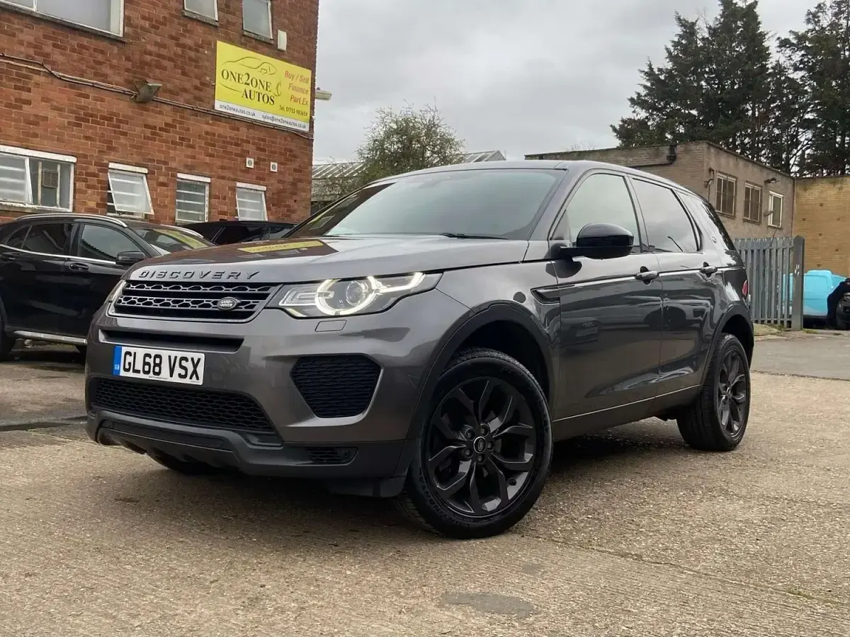 Used Land Rover Discovery Sport Landmark 180 HP (132 kW) 2018 Grey SUV