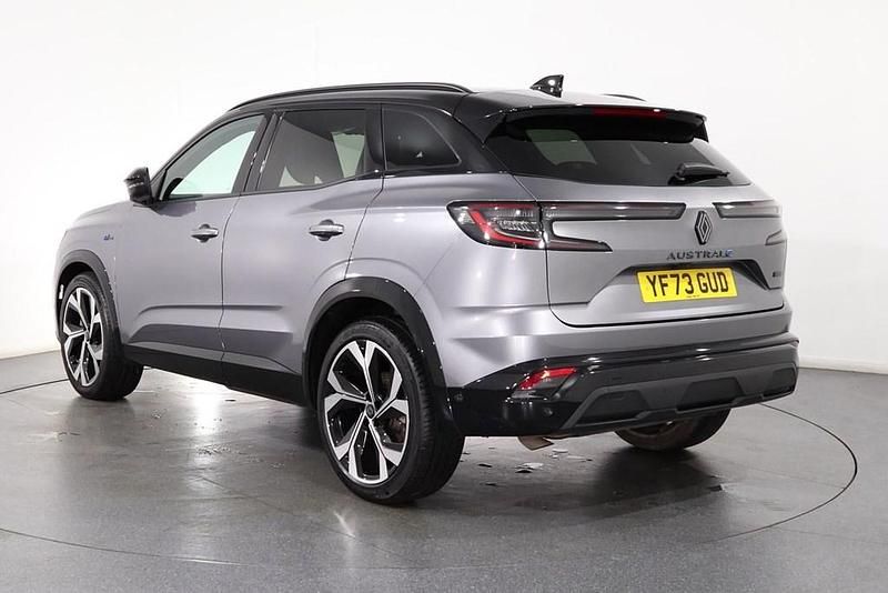 Usado Renault Austral Techno Esprit Alpine 200 HP (147 kW) 2023 Cinzento SUV