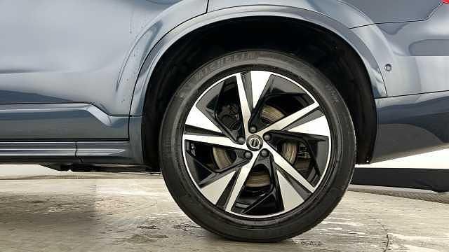 Used Volvo XC90 Plus 232 HP (170 kW) 2023 SUV