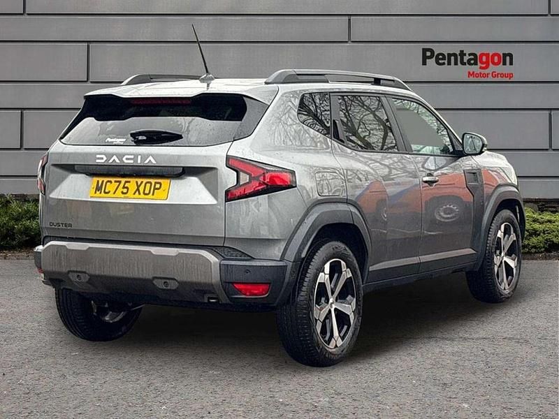 Begagnad Dacia Duster Journey 140 HK (102 kW) 2025 SUV