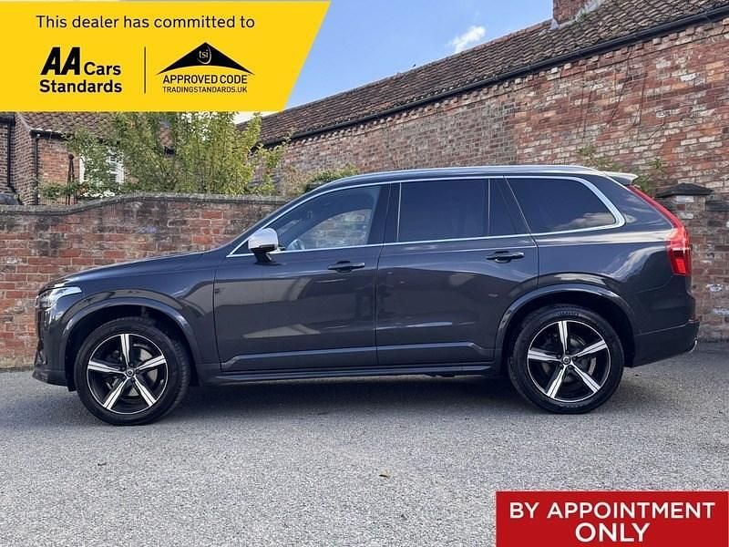 Used Volvo XC90 R-Design 235 HP (172 kW) 2019 Grey SUV
