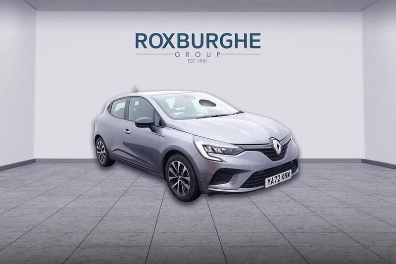 Used Renault Clio V Evolution 145 HP (106 kW) 2023 Grey Hatchback