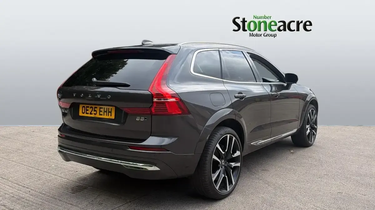 Used Volvo XC60 Ultra 250 HP (183 kW) 2025 Grey SUV