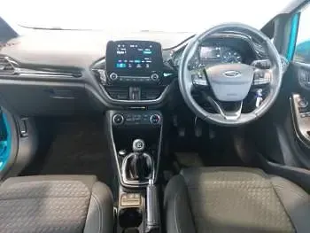 Używany Ford Fiesta Zetec 85 KM (62 kW) 2017 Niebieski Hatchback