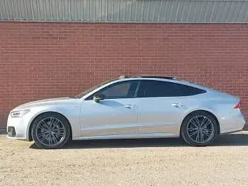 Used Audi A7 Advanced 299 HP (219 kW) 2023 Silver Sedan