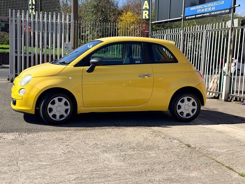 Used Fiat 500 Pop 69 HP (50 kW) 2011 Yellow Hatchback