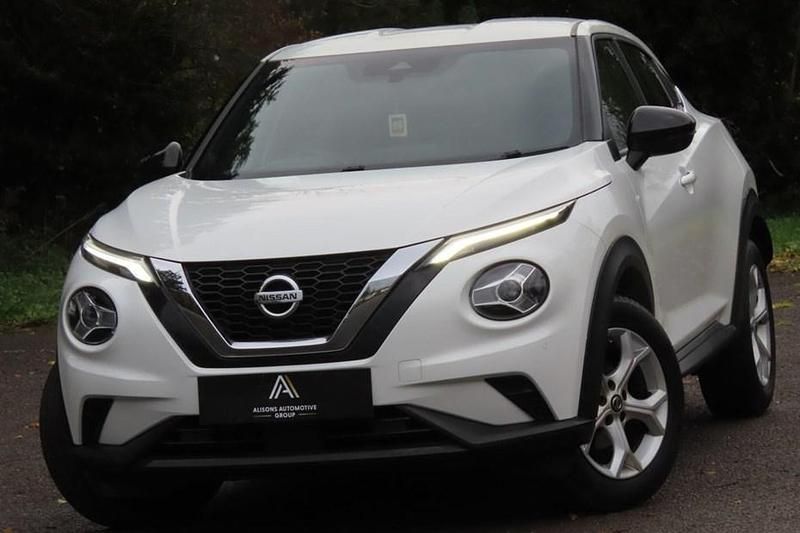 White Used 2021 Nissan Juke N-Connecta SUV | £12,994 (Fair price) - Image 1/1