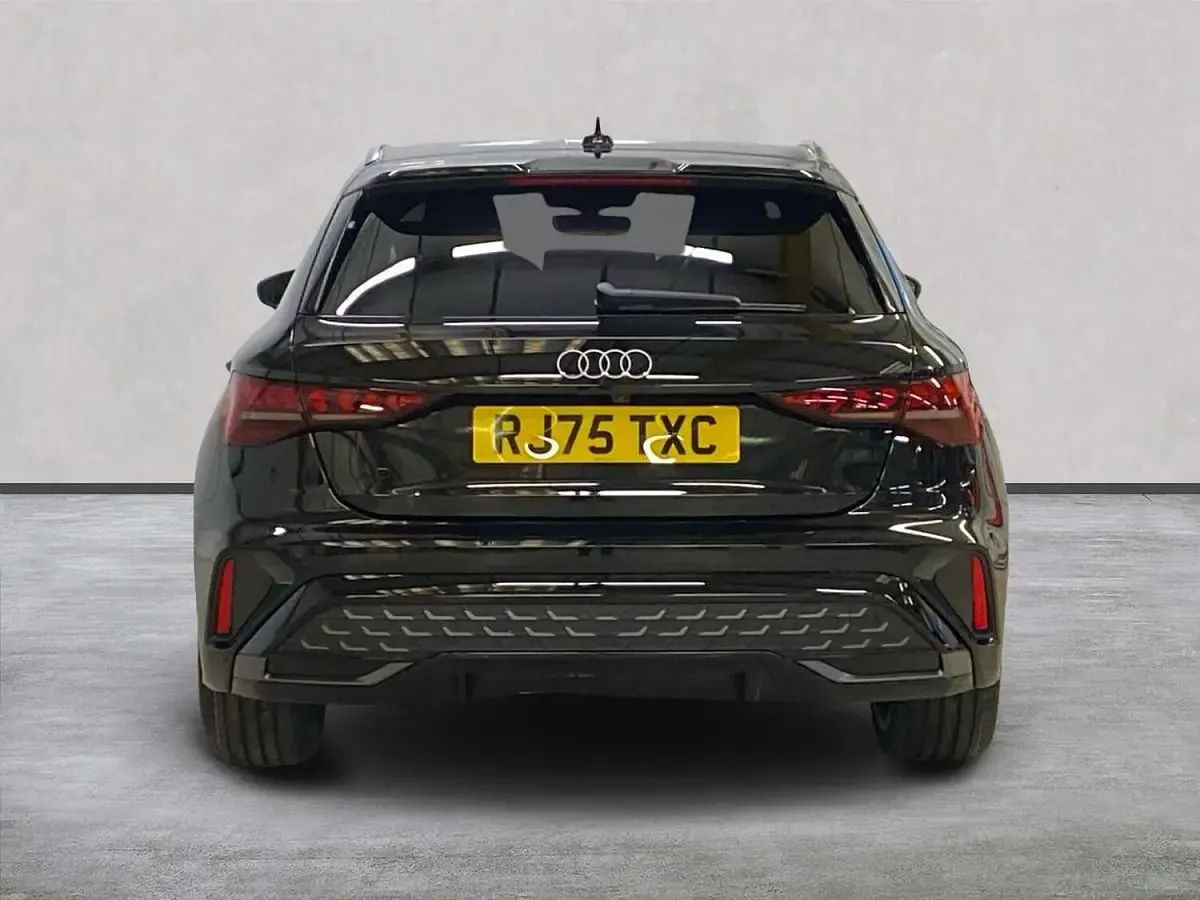 Used Audi A3 Sportback S-Line 150 HP (110 kW) 2025 Black Hatchback