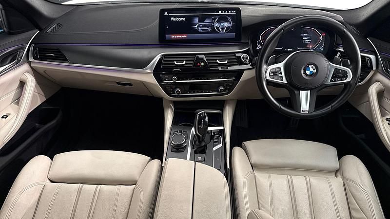 Used BMW 520 M Sport 187 HP (137 kW) 2023 White