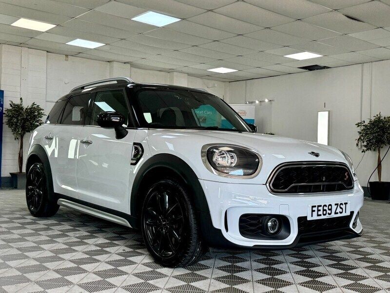 White Used 2019 Mini Cooper S Countryman Sport SUV | £15,991 (Super price) - Image 1/3