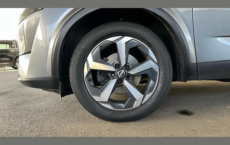 Used Nissan Qashqai N-Connecta 155 HP (114 kW) 2024 Grey SUV