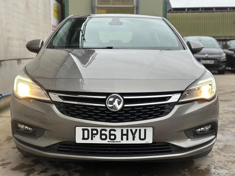 Used Vauxhall Astra Elite 2017 Grey Hatchback