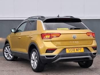 Used VW T-Roc Design 150 HP (110 kW) 2018 Yellow SUV