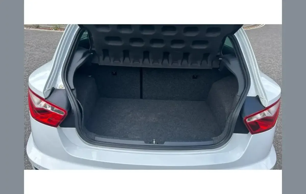 Used Seat Ibiza CUPRA 192 HP (141 kW) 2016 White Hatchback