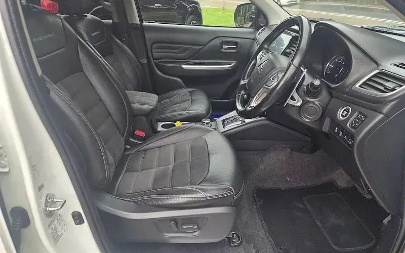 Used Mitsubishi L200 150 HP (110 kW) 2019 Pickup