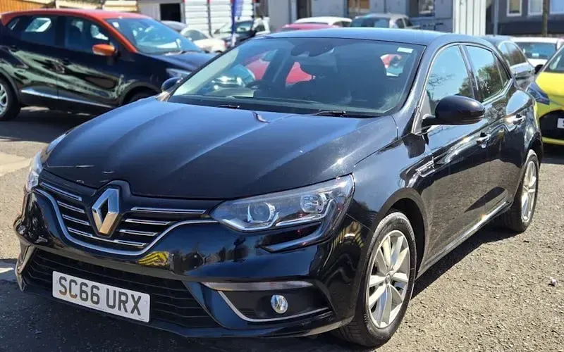 Used Renault Mégane Dynamique 110 HP (80 kW) 2018 Hatchback