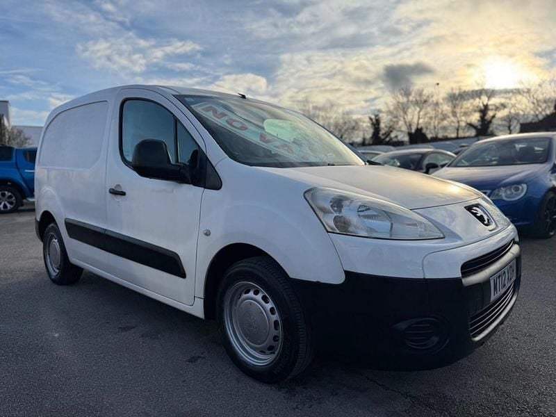 Used Peugeot Partner S 2012 White MPV