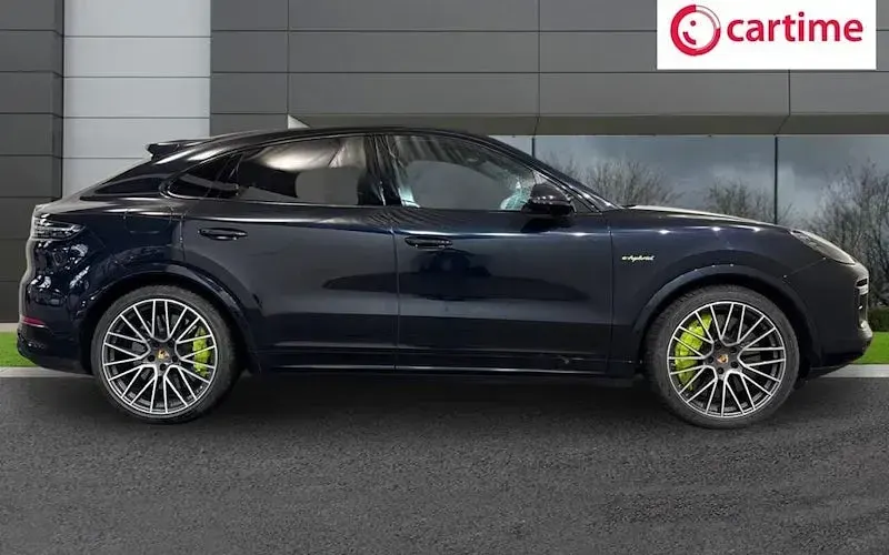 Used Porsche Cayenne Coupe Turbo S E-Hybrid 680 HP (500 kW) 2022 SUV