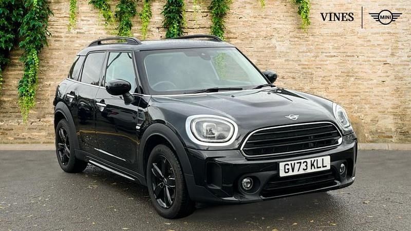 Black Used 2023 Mini Cooper Countryman Classic SUV | £27,050 (A bit pricey) - Image 1/4